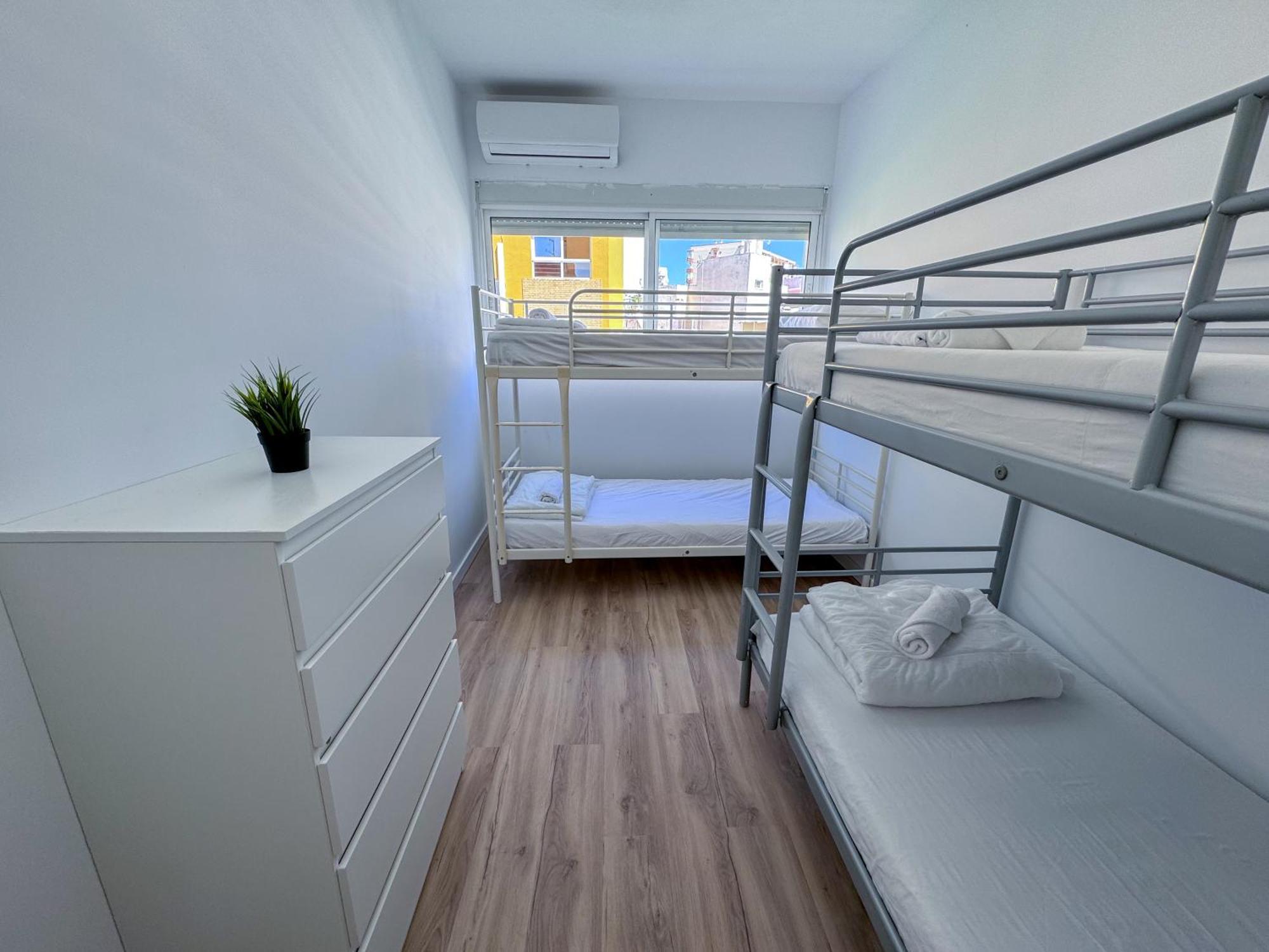 Muede Hostel Torremolinos Buitenkant foto
